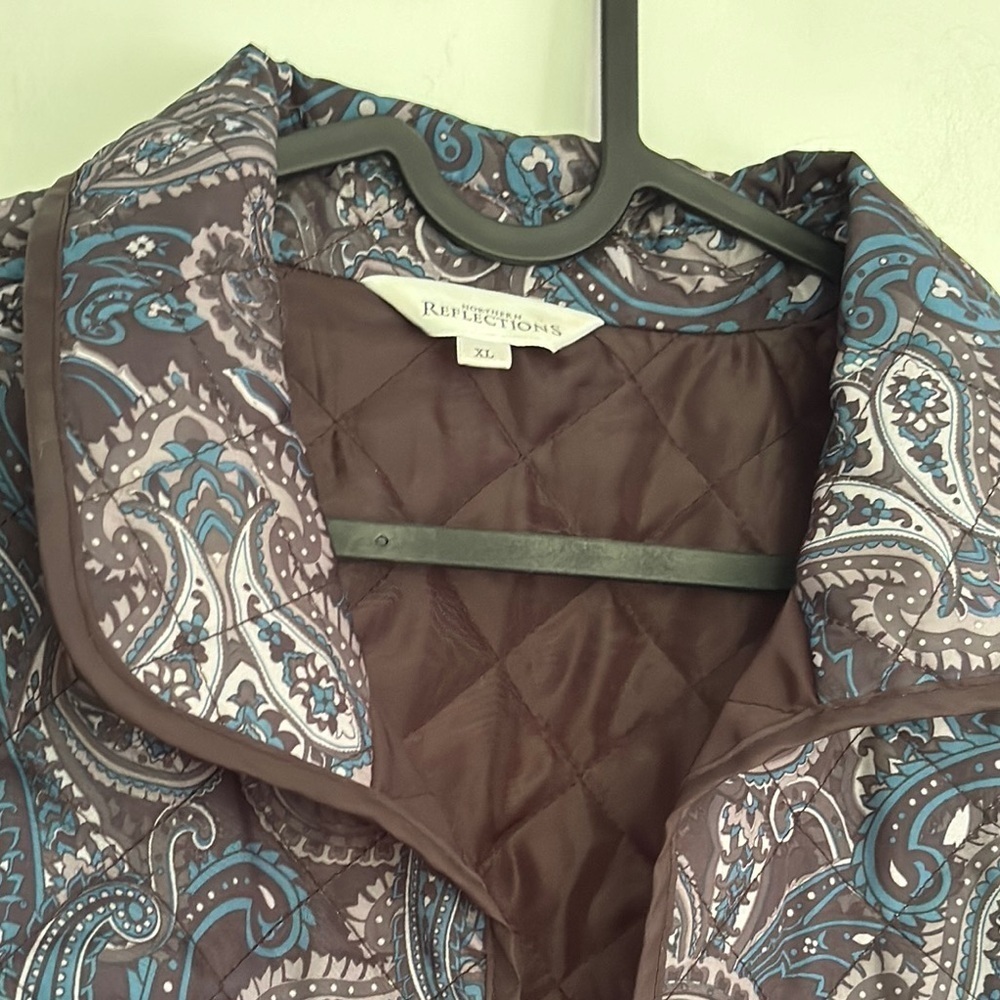 Northern Reflections Paisley Quilted Jacket - Black and Blue - Picture 6 of 8